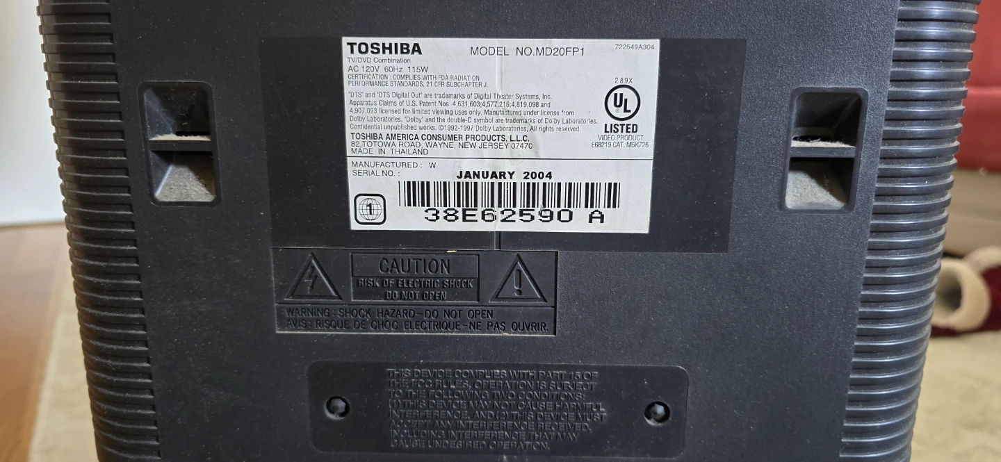 20" Toshiba crt (working) - photo 3
