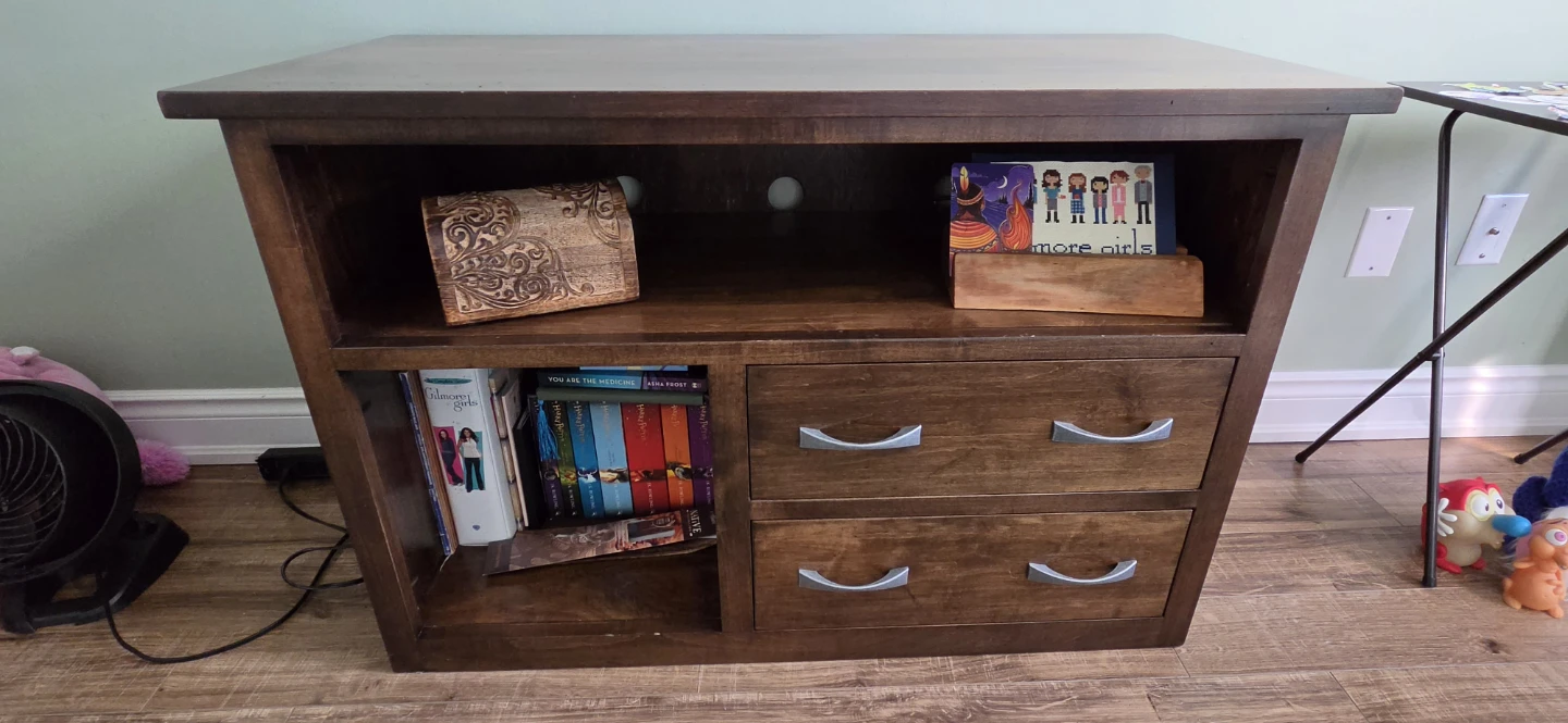 Walnut-stained console table / TV stand