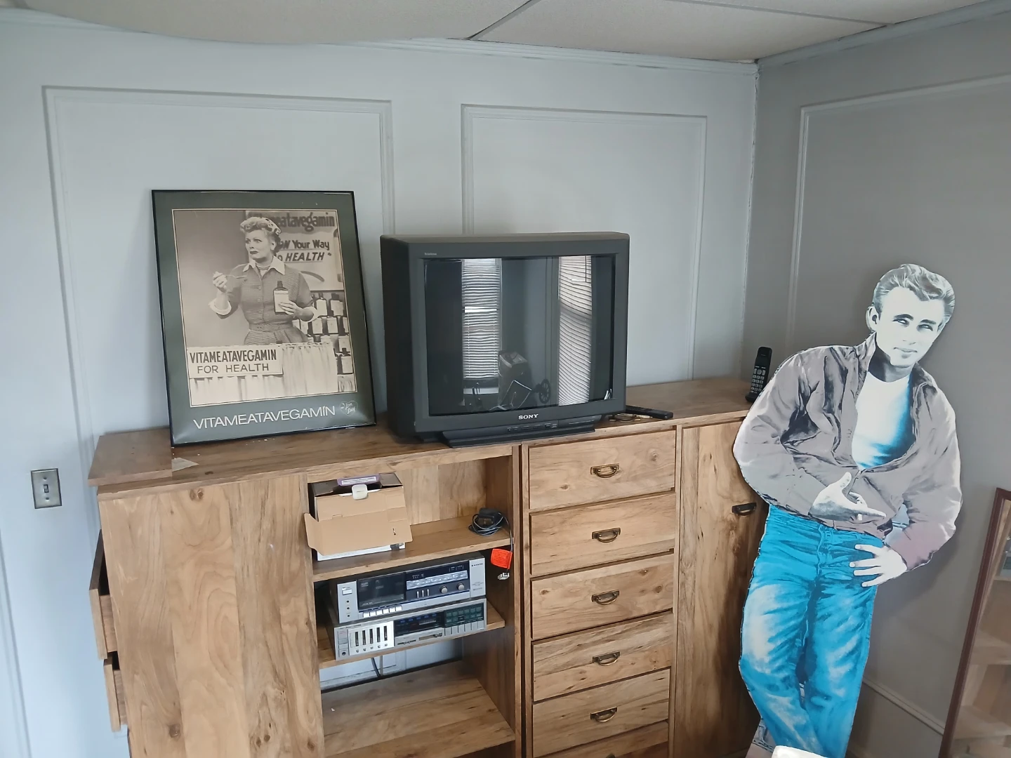 Wooden Dresser with Hutch
