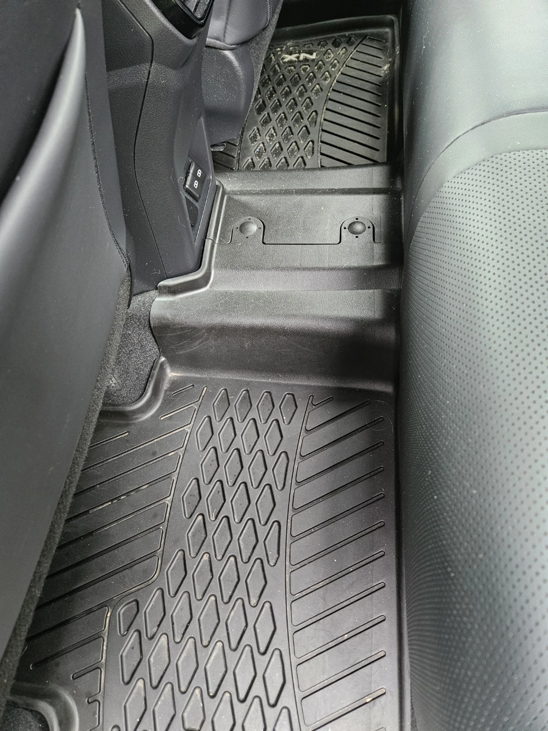 Lexus NX All-Weather Floor Mats. Laser cut. - photo 3