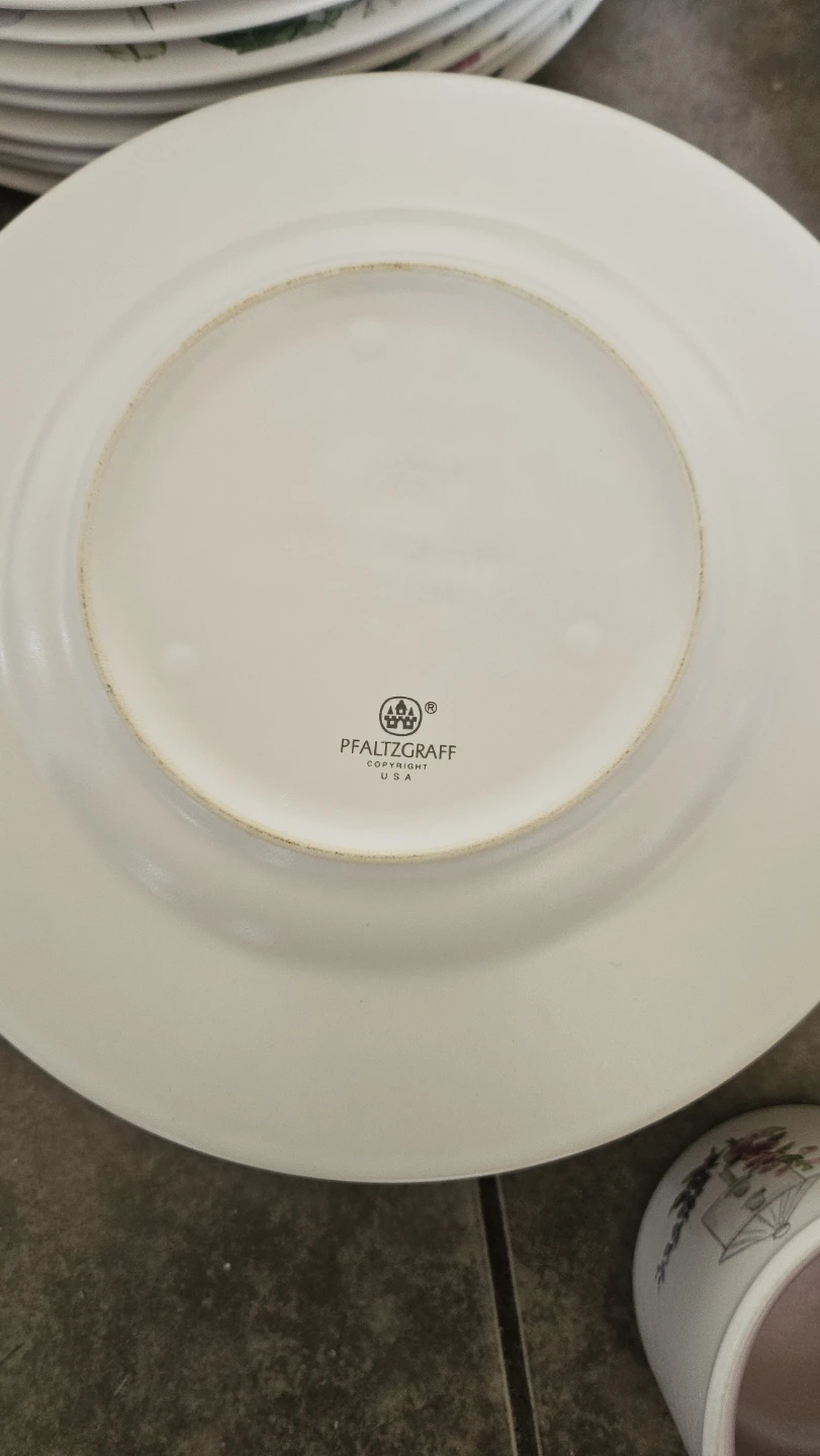 Pfaltzgraff "Spring Meadow" Dinnerware Set - photo 5