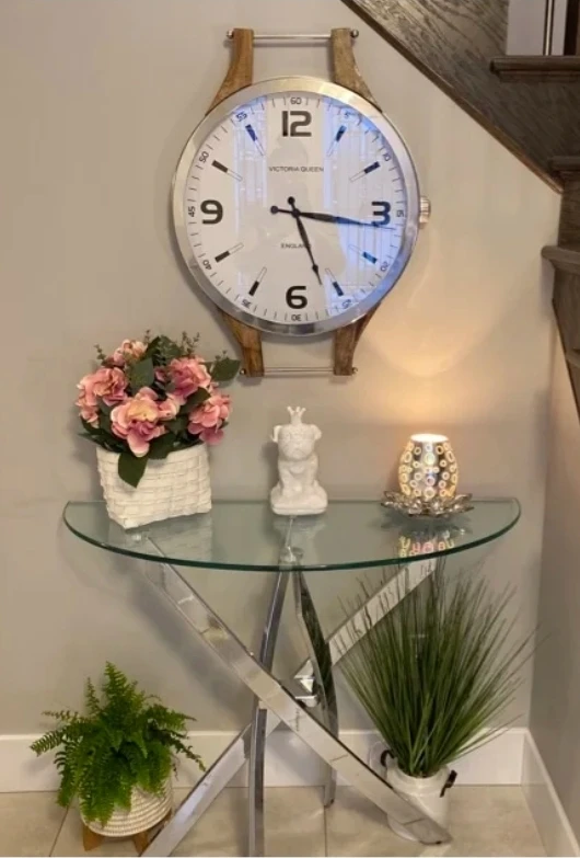 Console table