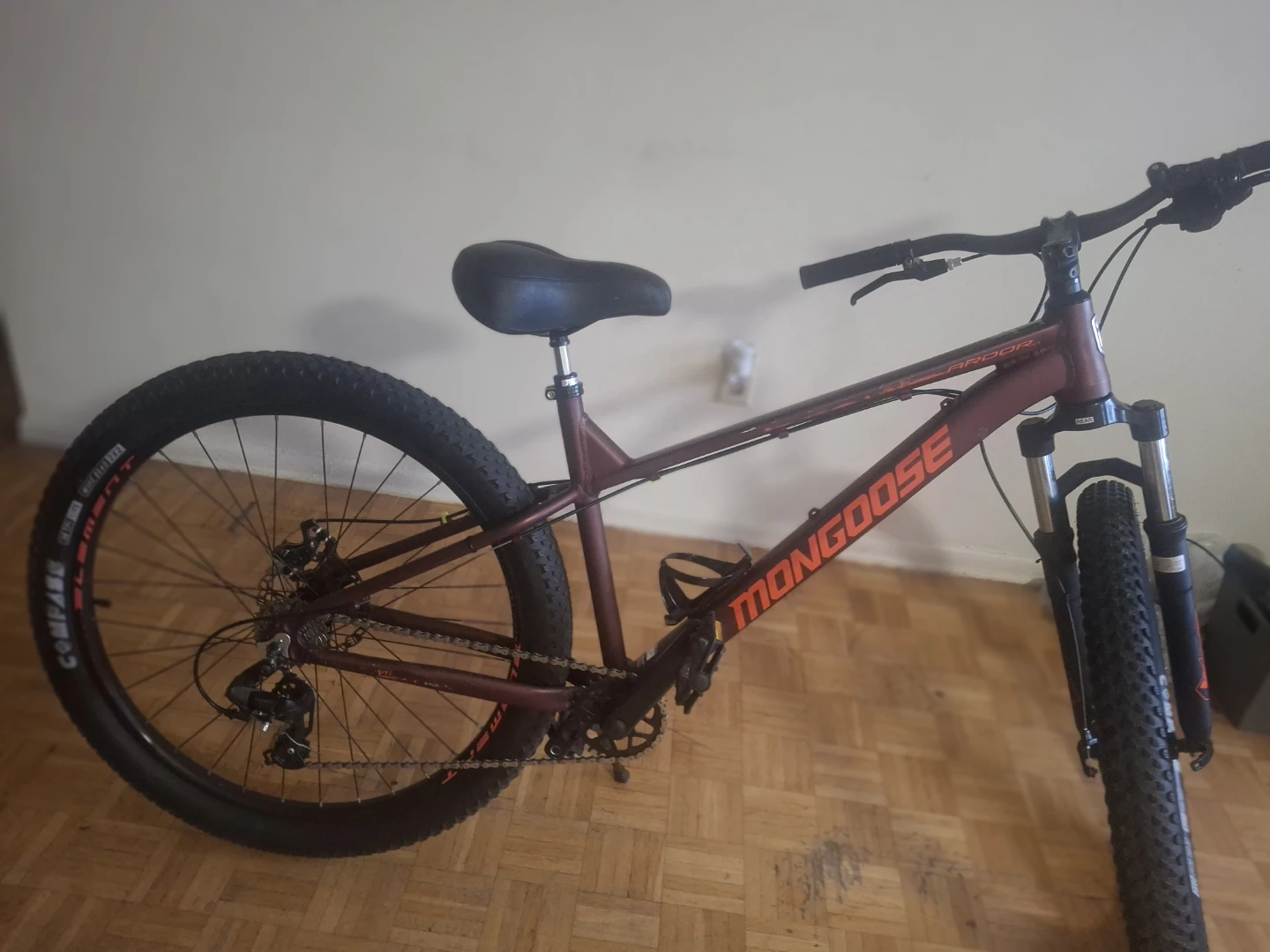 Mongoose ardor mountain bike 27.5 ,only cash pick up - photo 2
