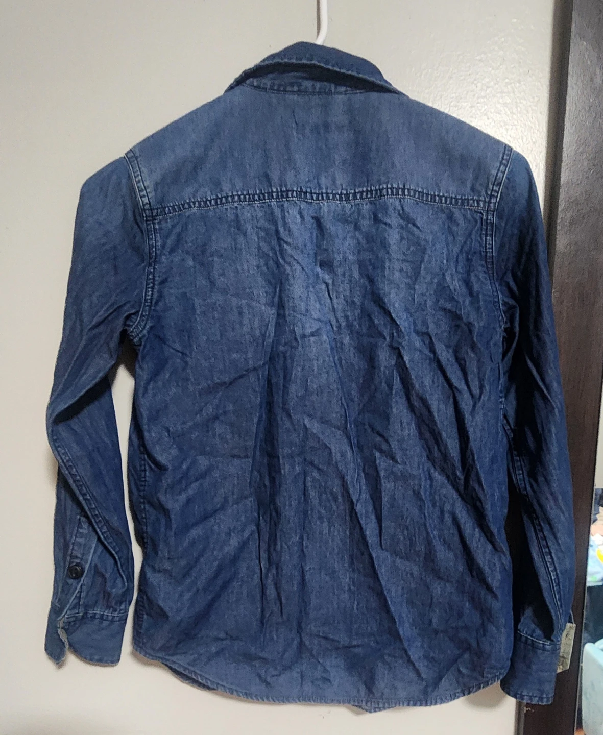 GapKids Denim Shirt  size 8-9 yrs - photo 2