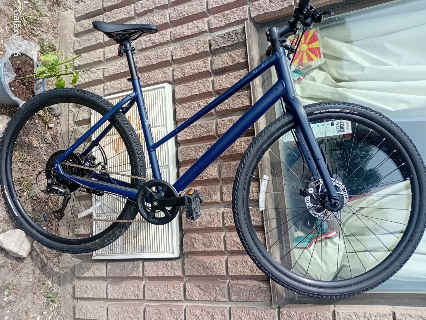 Specialized sirrus x 3.0 steph-through bike