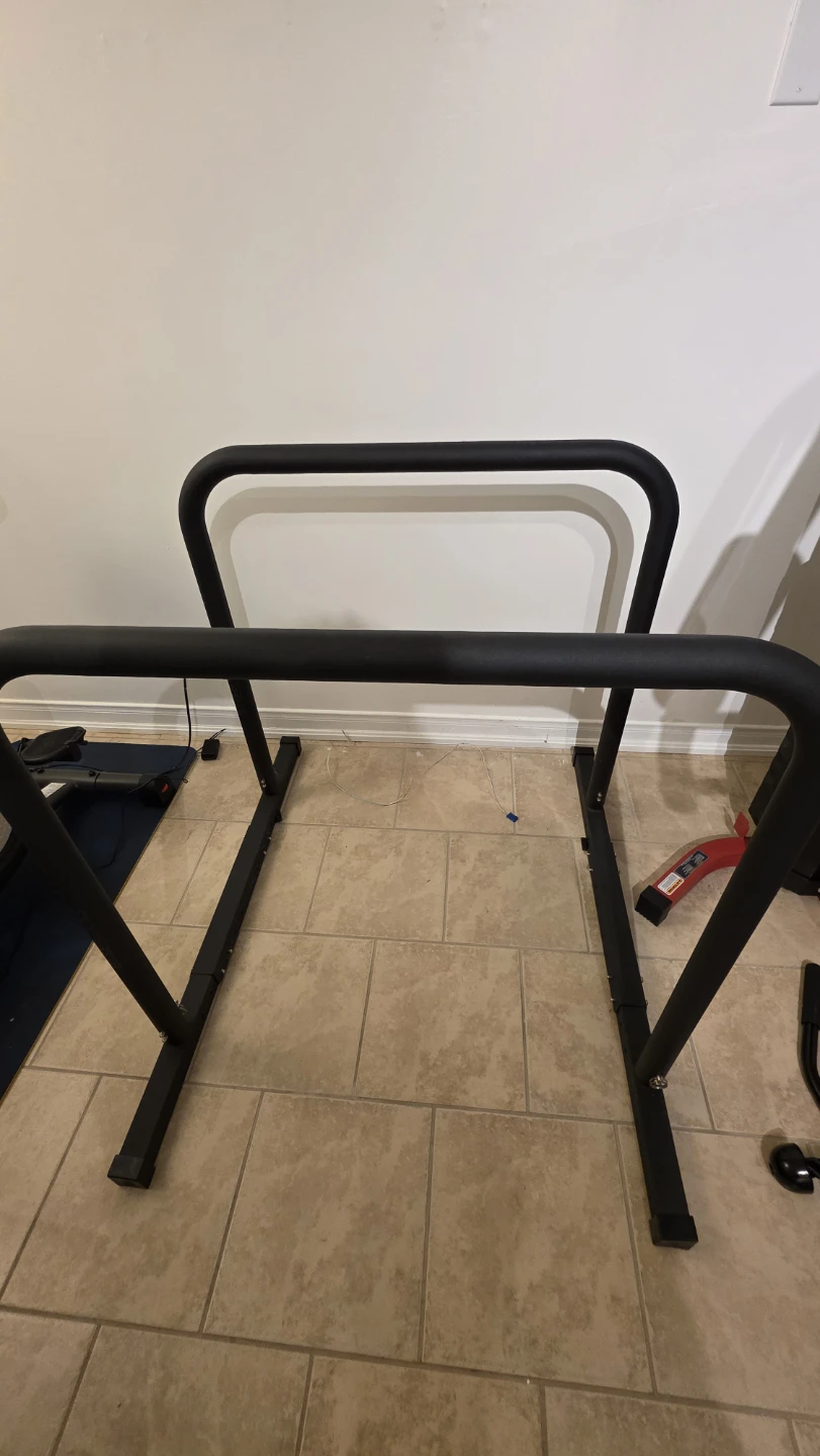 Black Dip Station Pull Up Bar
