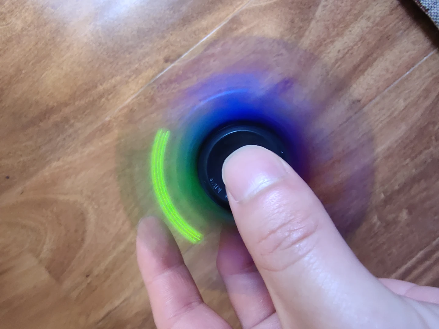 LED Fidget Spinner - photo 2
