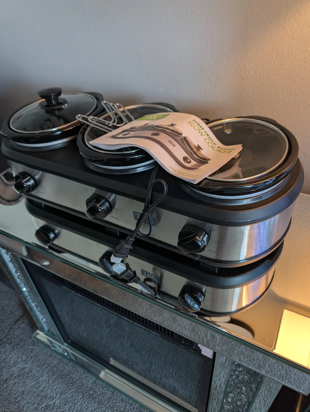 TRU Three-Pot Buffet Slow Cooker - photo 3