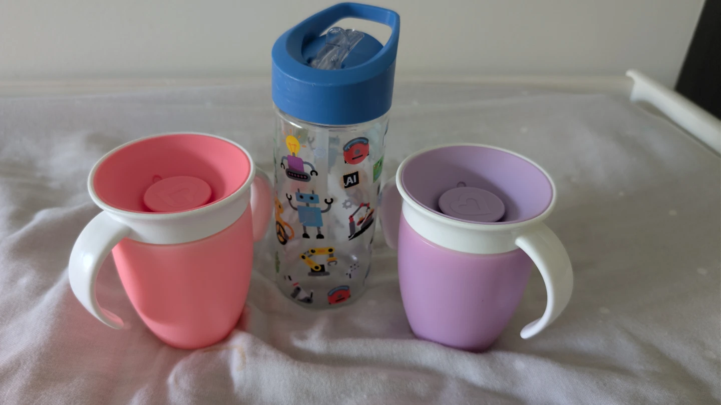 Munchkin Miracle 360 Cups and Sippy Bottle Set
