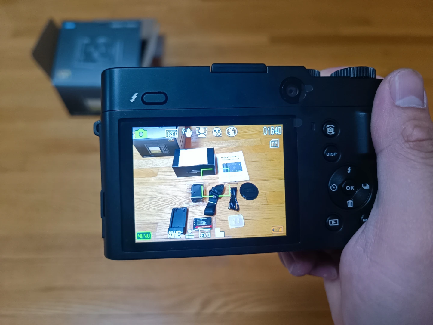 DC218 4K Ultra HD Digital Camera - photo 3