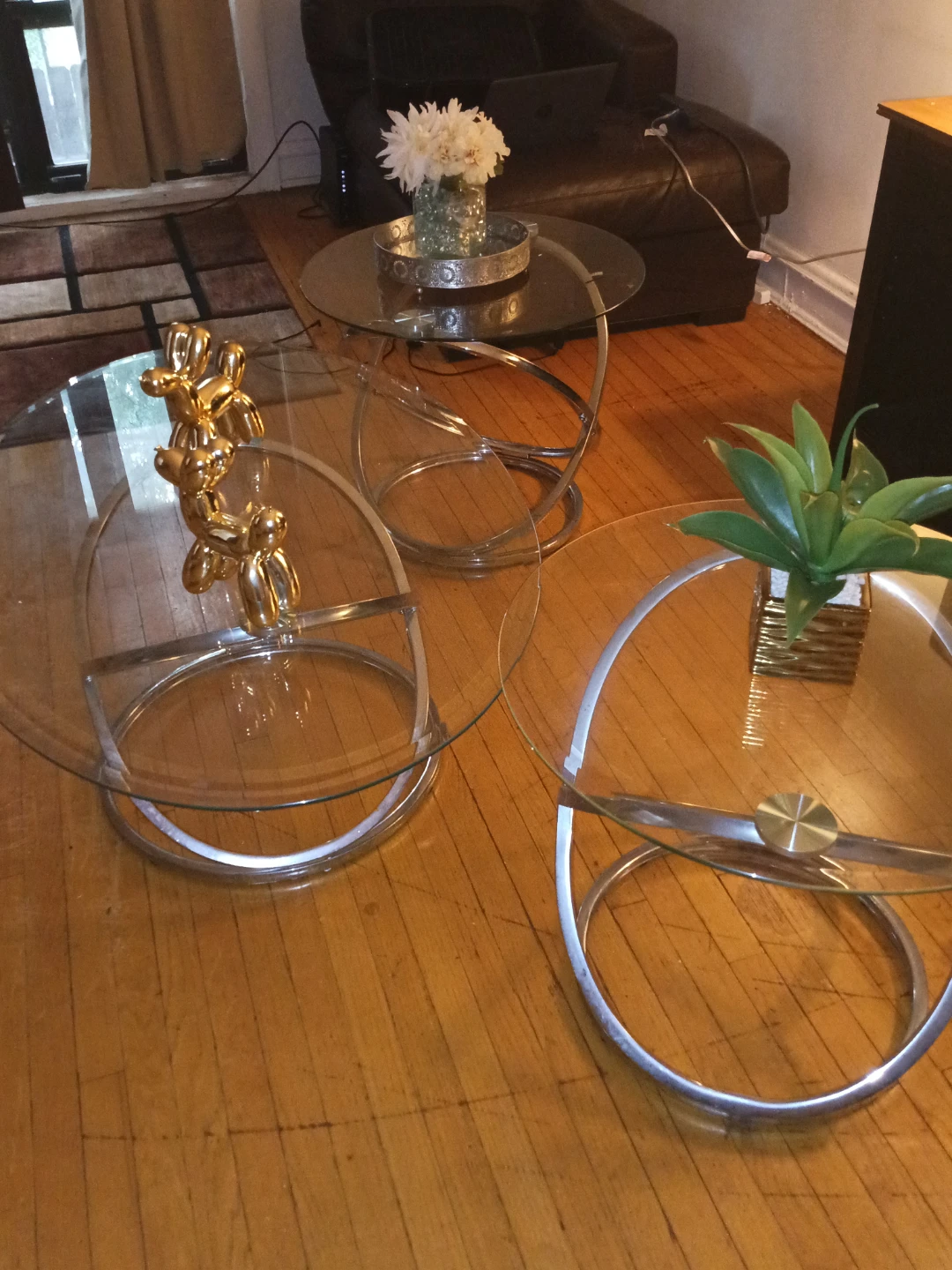 Coffee Table Set with MATCHING Ornaments