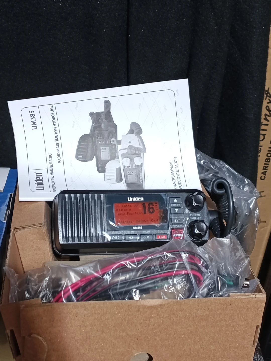 Uniden UM385BK Fixed Mount VHF Marine Radio - photo 5