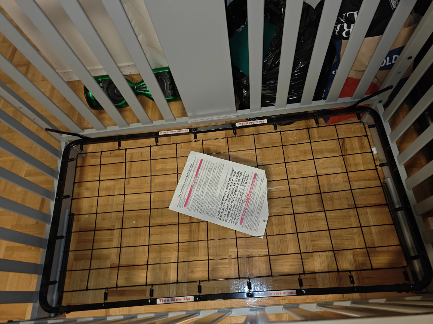 Graco Crib moving sale - photo 4