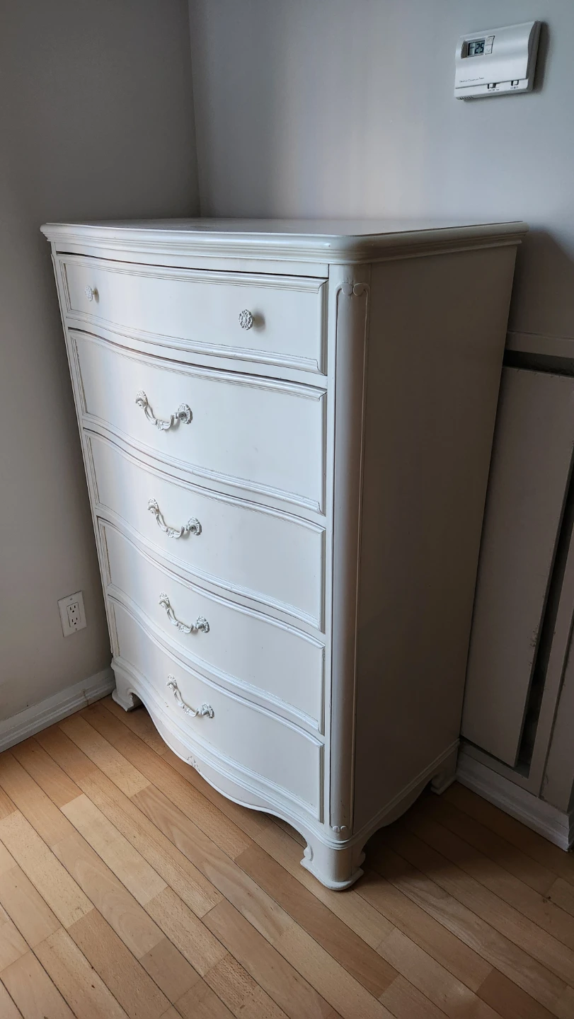 White 5-Drawer Dresser - photo 2