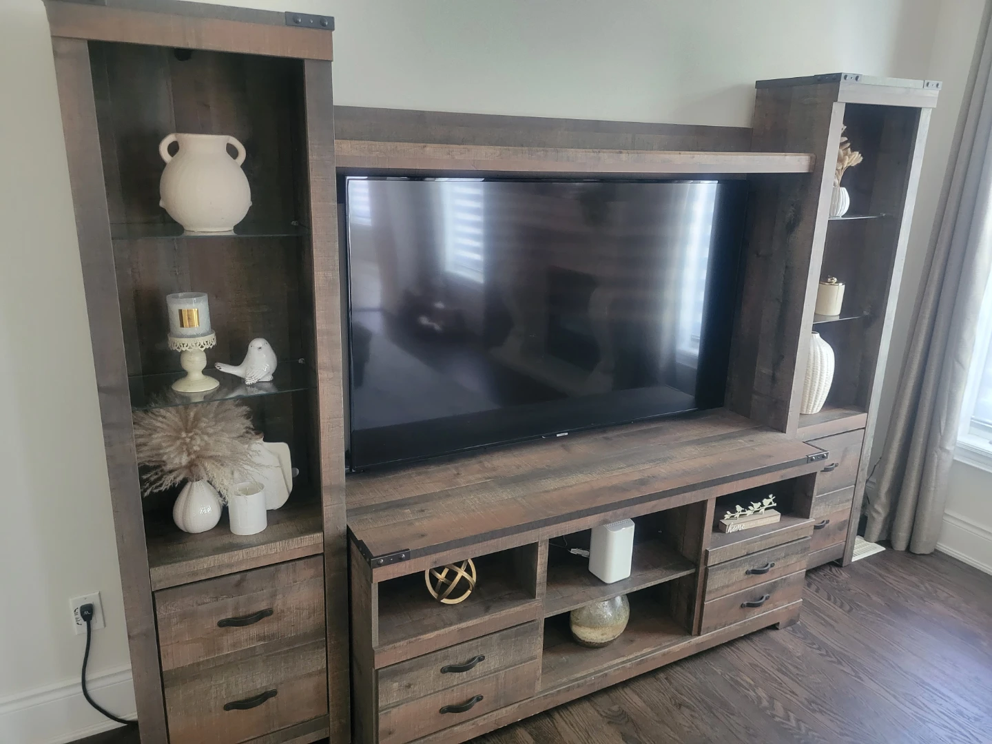 Living Room TV wall unit - photo 2