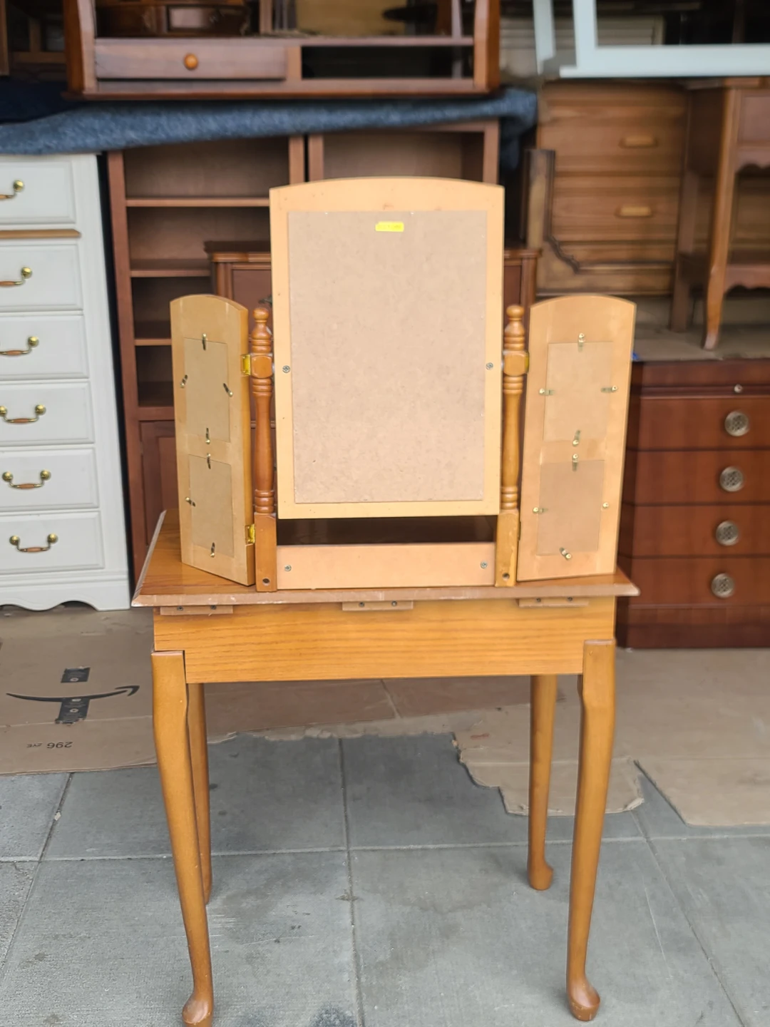 Oak Vanity Table with Tri-Fold Mirror and Drawer - photo 3