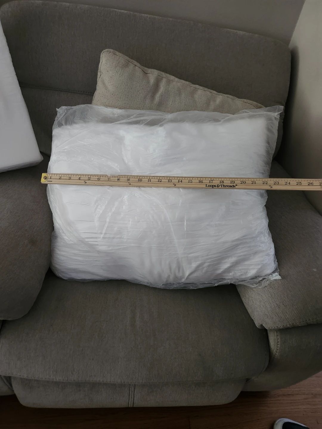 Miulee patio cushion set- back &bottom cushion new no covers. - photo 4