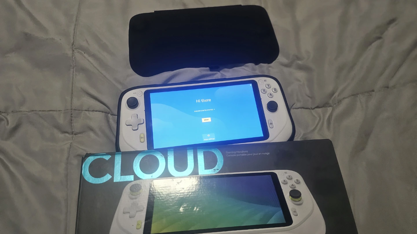 Logitech G Cloud Gaming Handheld