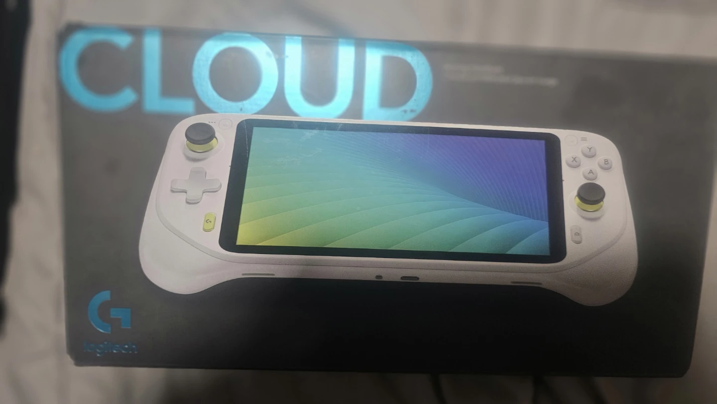 Logitech G Cloud Gaming Handheld - photo 2