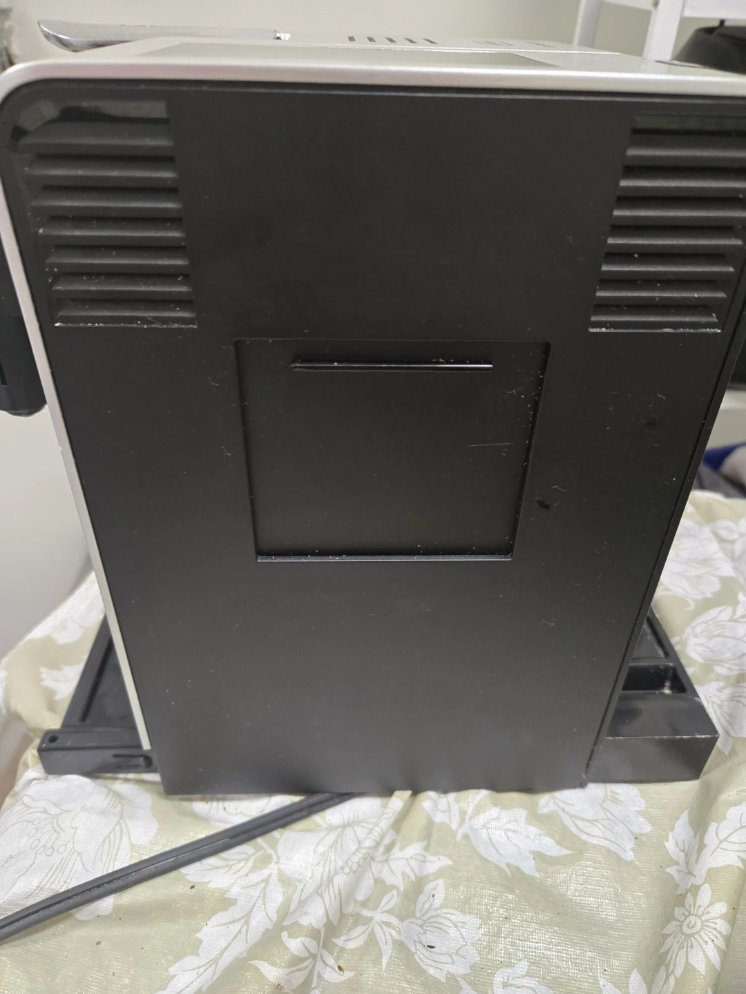 De'Longhi Nespresso Coffee Machine - photo 4