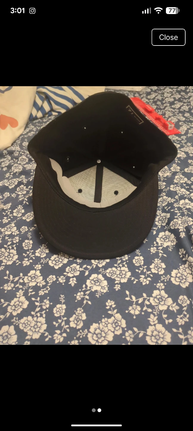 Black Fitted Baseball Cap - photo 2