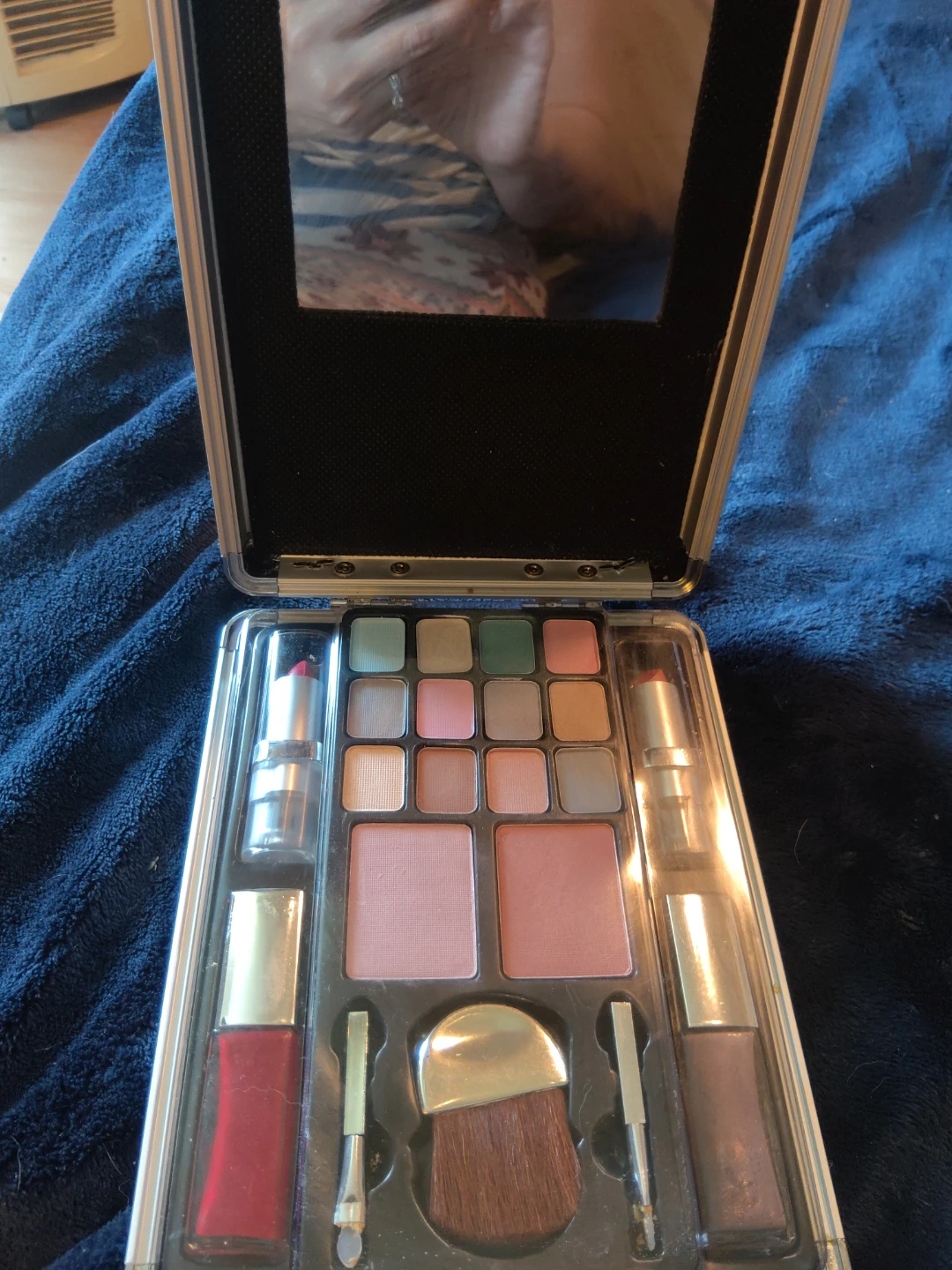 Makeup Cosmetic Train Case