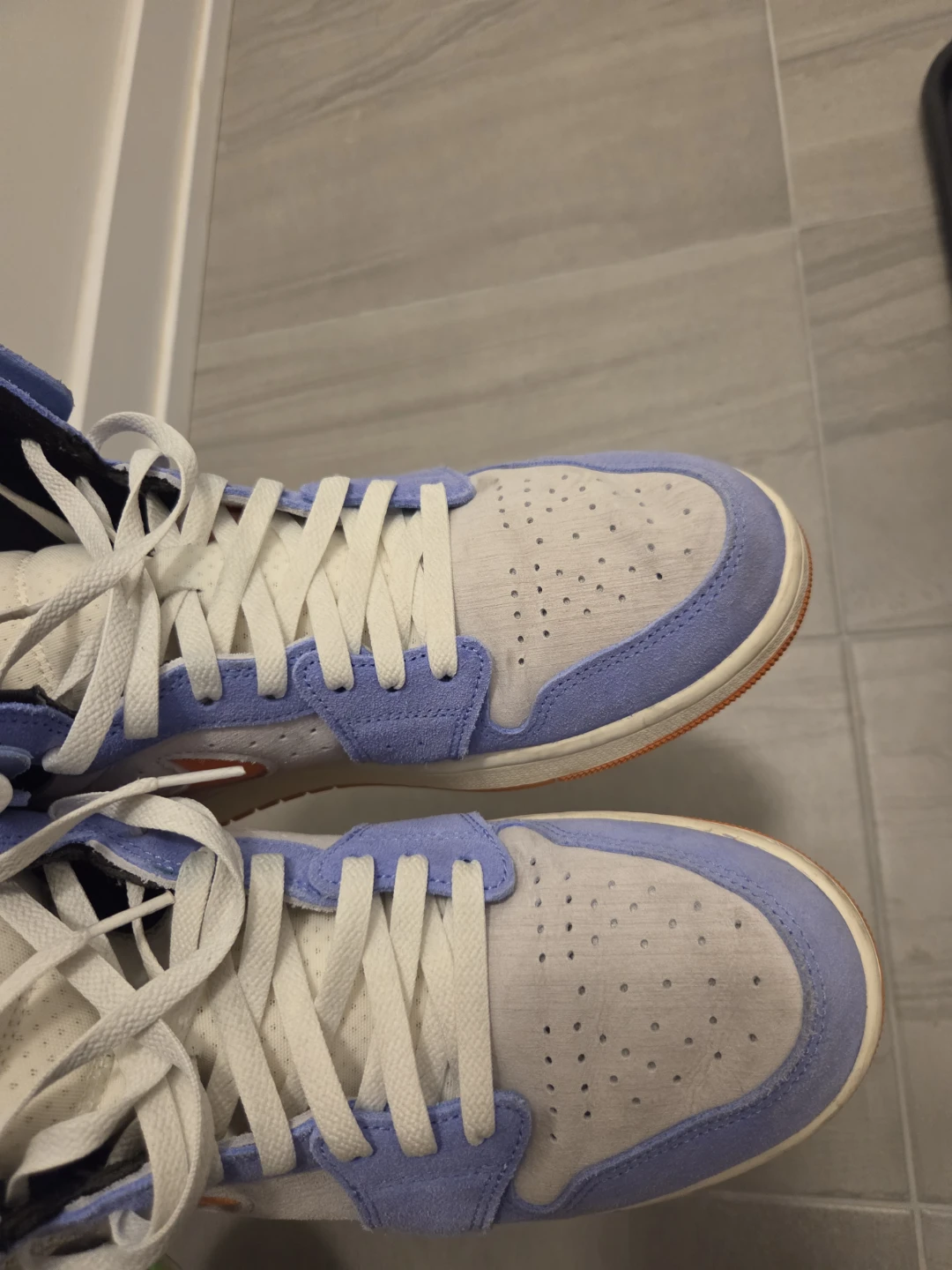 Nike Air Jordan 1 High Zoom Cmft 2