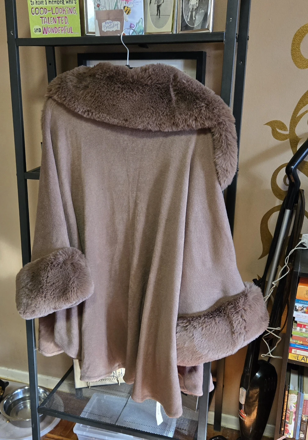 Brown Cape with Faux Fur Trim - photo 2