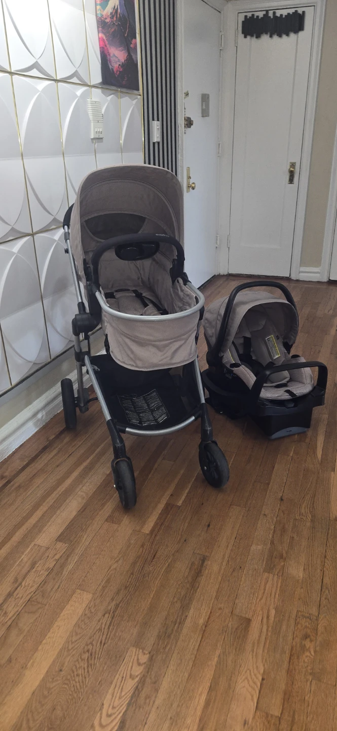 Evenflo Pivot Modular Travel System - photo 2
