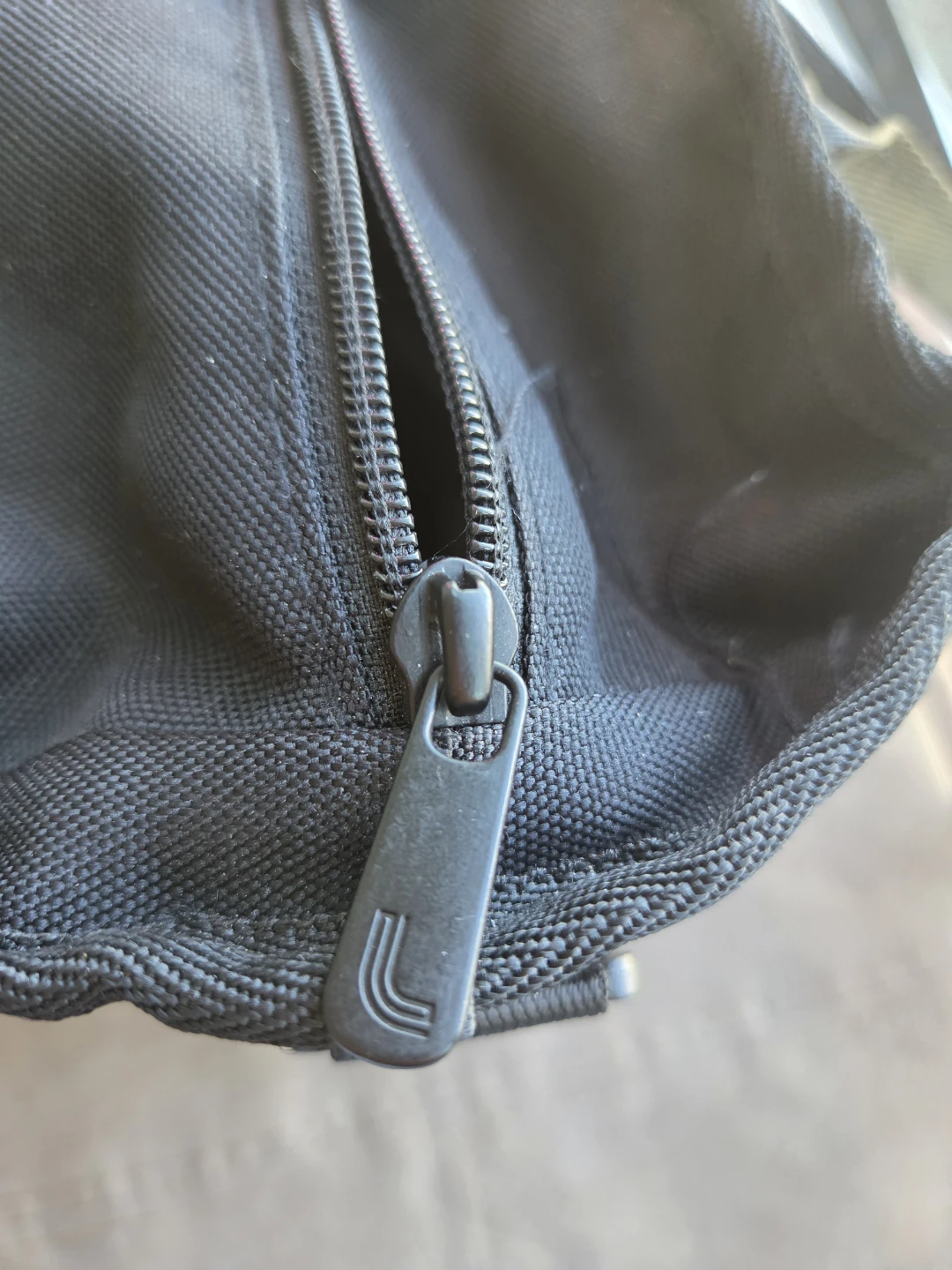 Lole Black Tote Bag - photo 5