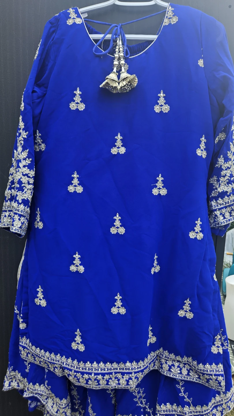 Royal Blue Embroidered Kurti with Salwar and Dupatta - photo 3