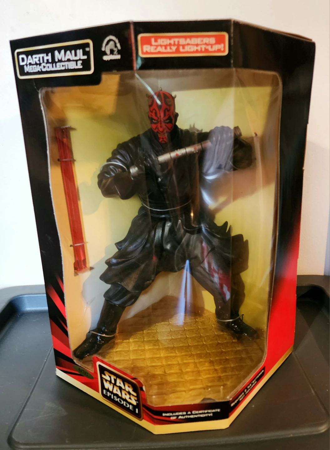 Star Wars Darth Maul Mega-Collectible Action Figure