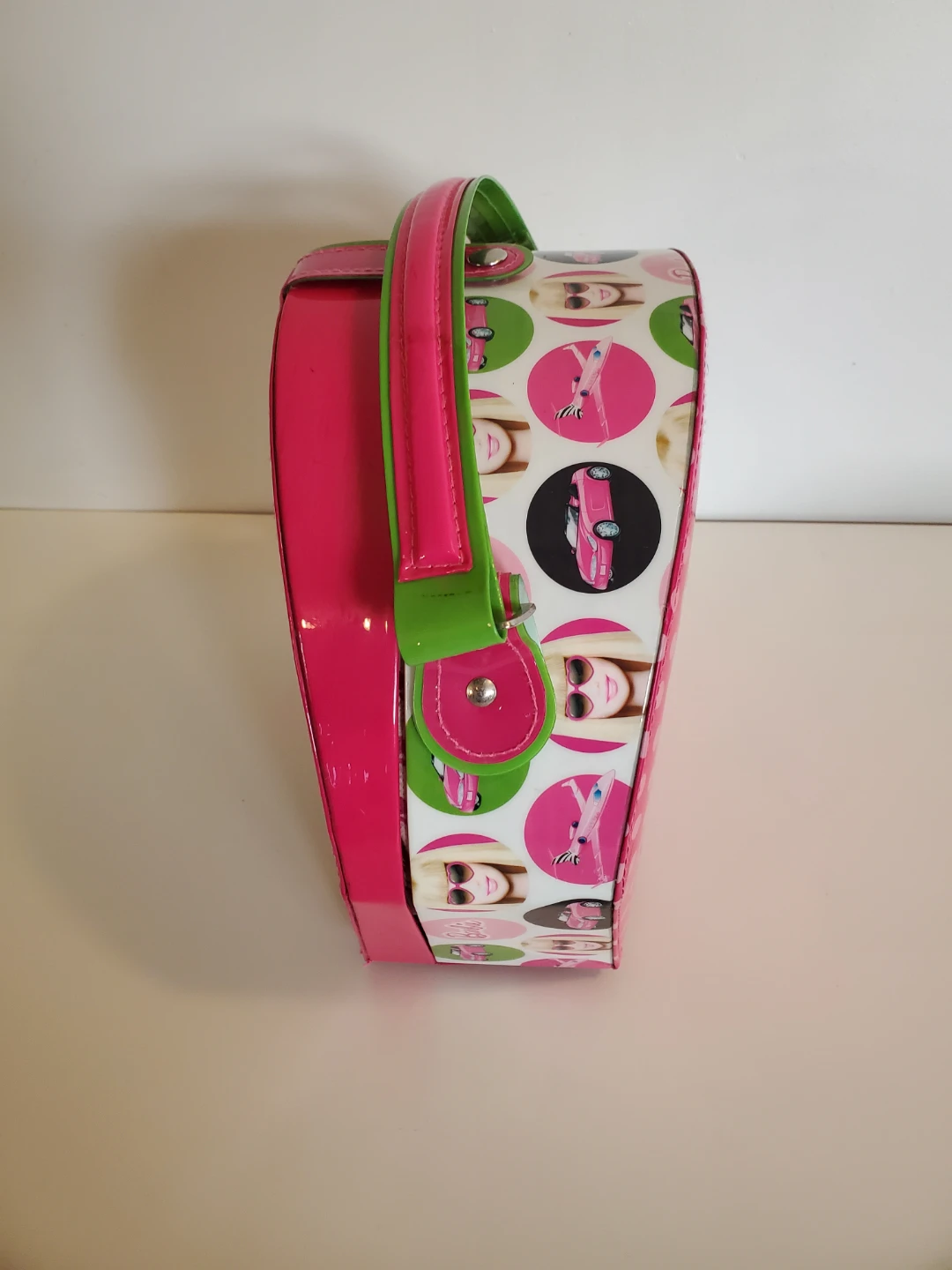Mattel Barbie 2011 Makeup Hard Shell Case - photo 5