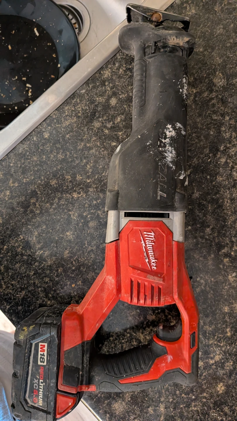 Milwaukee M18 Reciprocating Saw