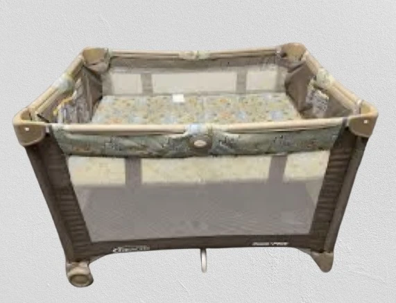 Cuna graco + colchón impermeable