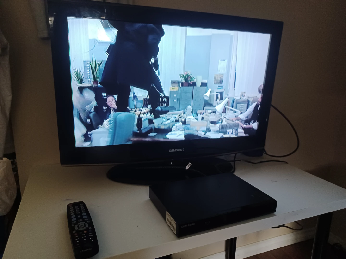 Samsung 32" HD TV LN32A450C1D