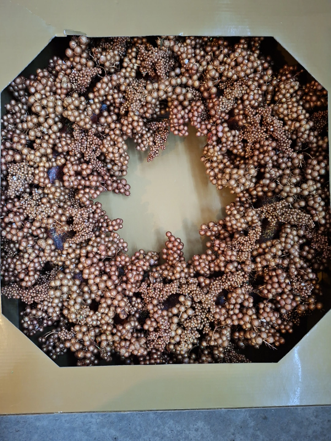 Decorative Berry Wreath - photo 2