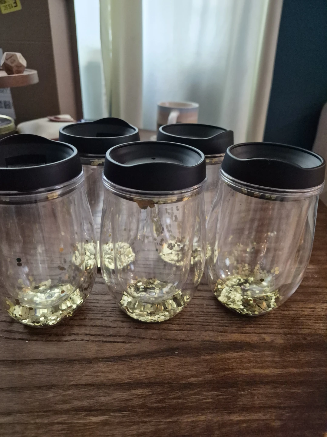 Set of 5 Glitter Tumbler Cups with Lids