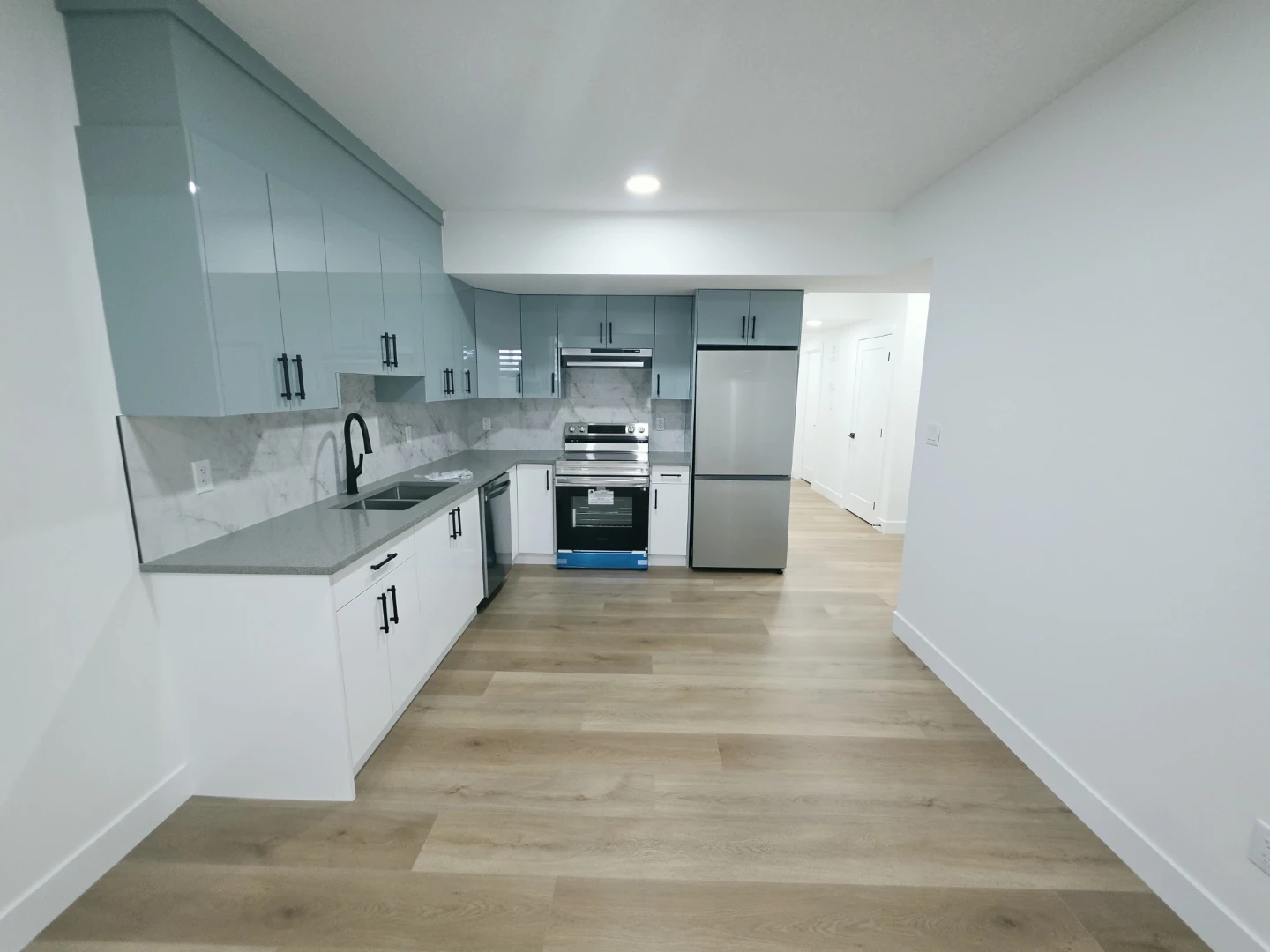 2 bedroom Basment for rent