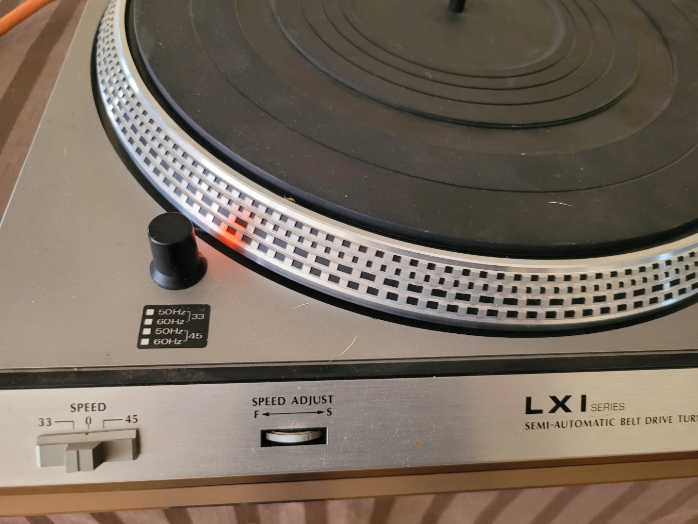 LXI Semi-Automatic Belt Drive Turntable ST-42D - photo 2