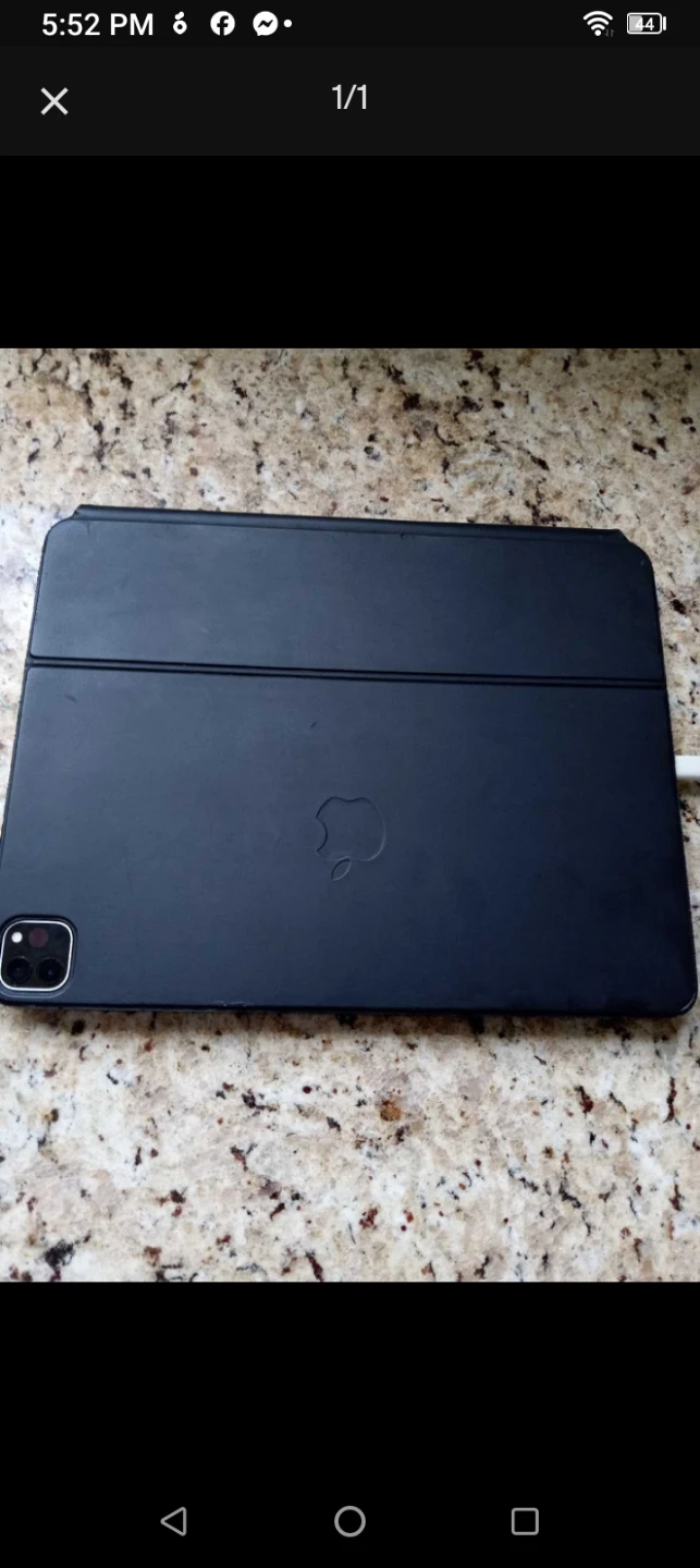 Apple iPad Pro Smart Keyboard Folio