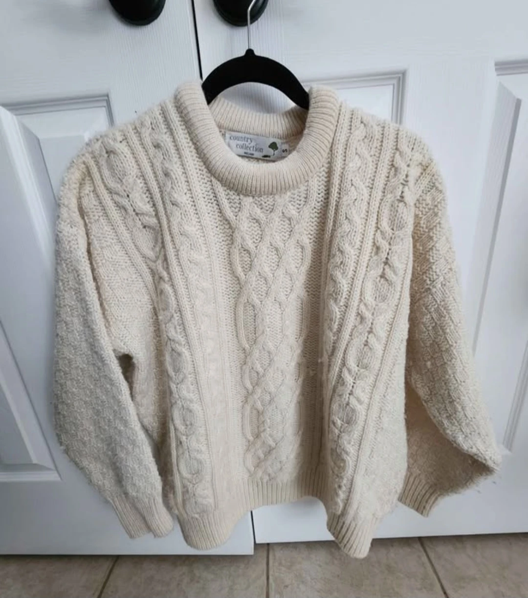 Country Collection Cream Cable Knit Sweater