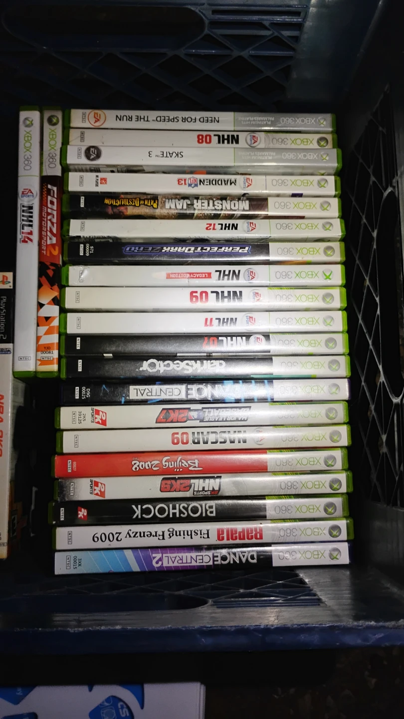 Xbox 360, PS2, and Wii Video Game Bundle