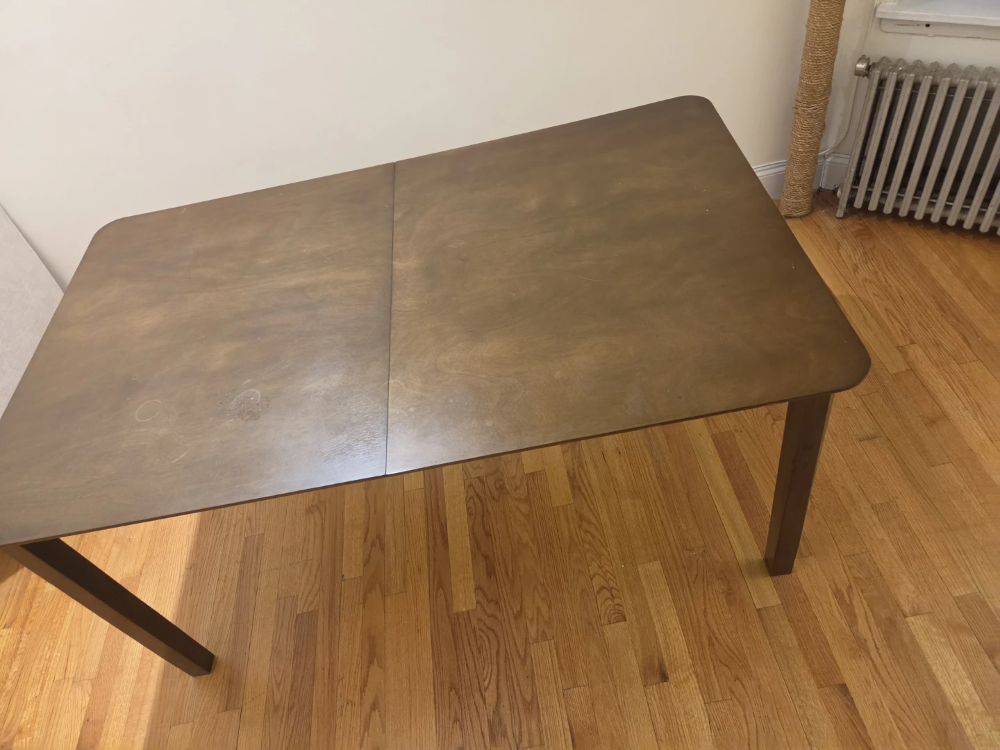 Dinning table