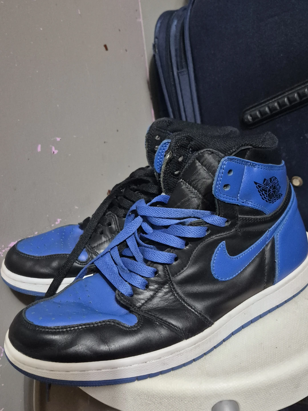 Air Jordan 1 High OG Royal Blue Sneakers - photo 3