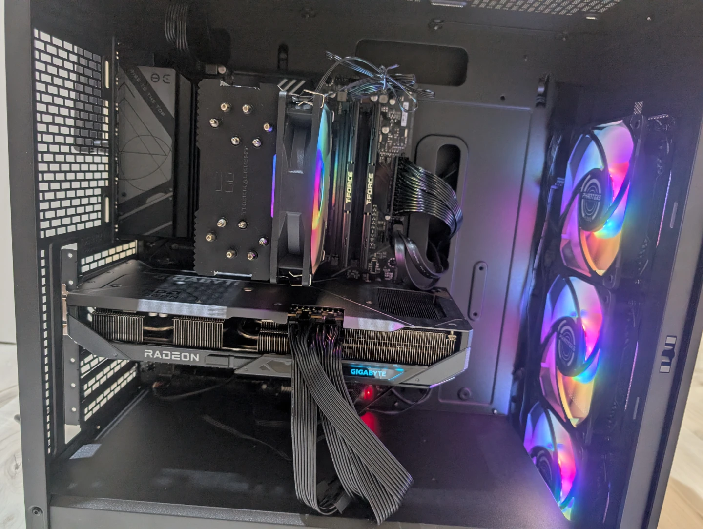 [NEW] Ryzen 5 7600X3D, 32GB RAM, 1TB SSD Custom Gaming PC