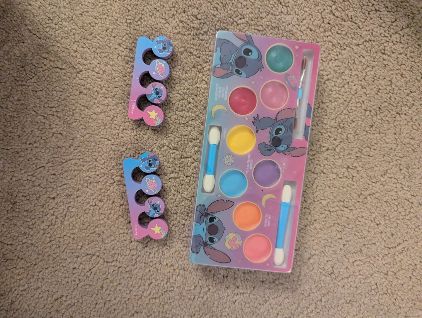 Disney Stitch Makeup & Toe Separator Set