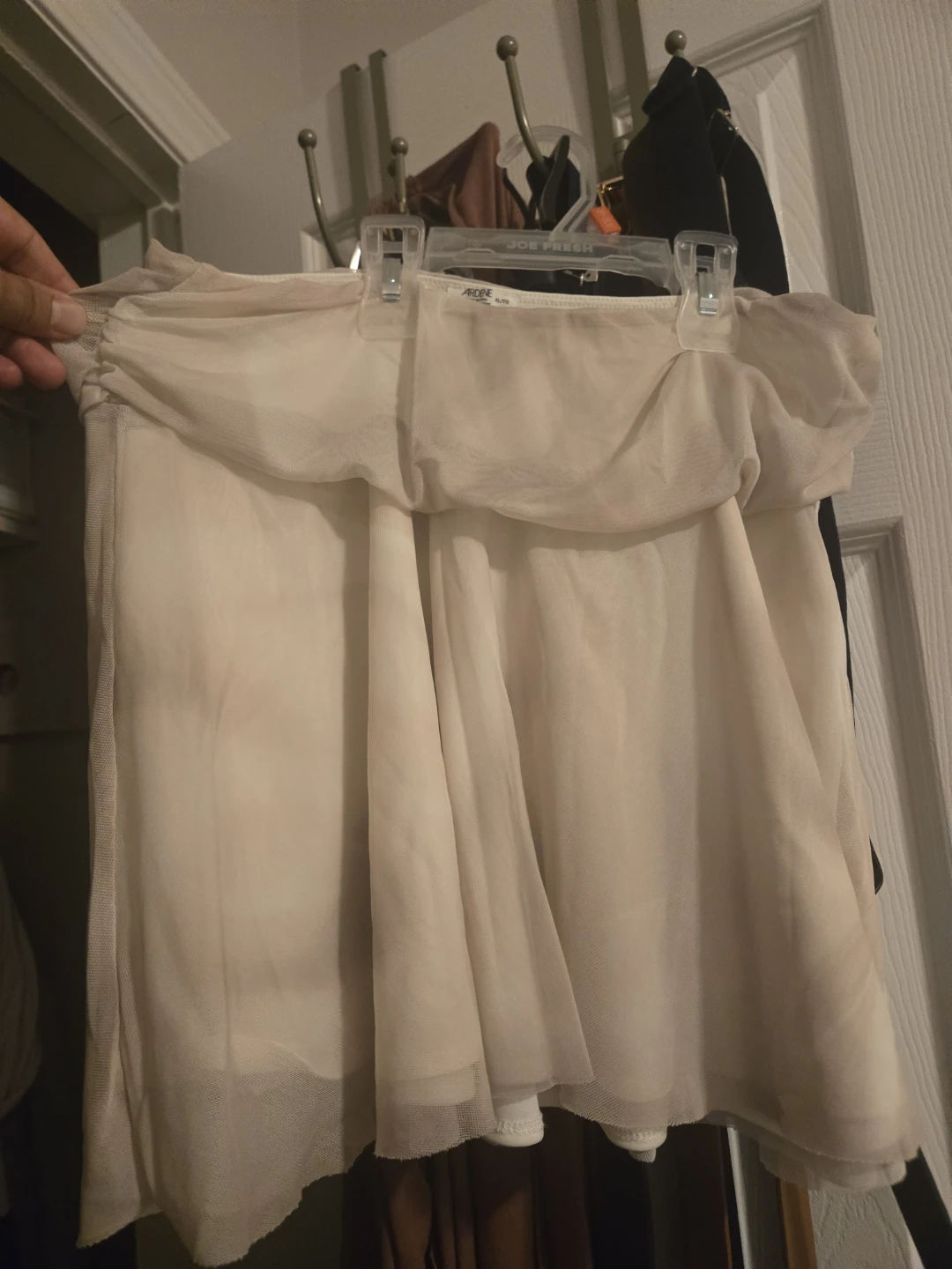 Cream Tulle Overlay Skirt - photo 2