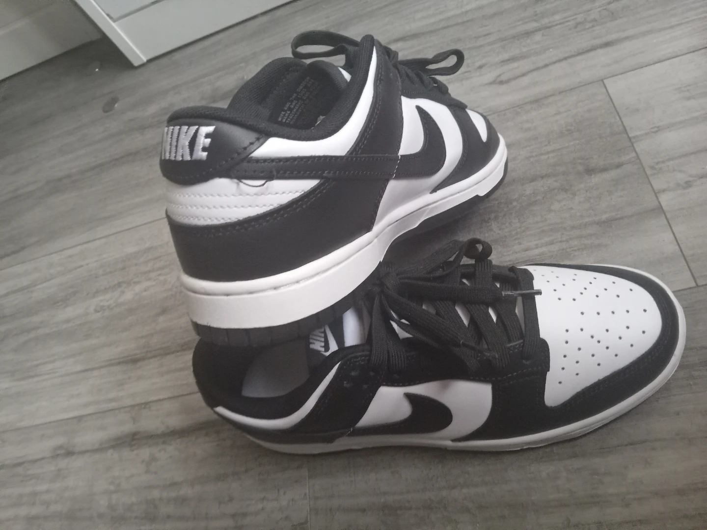 Nike Dunk Low Retro White/Black Sneakers