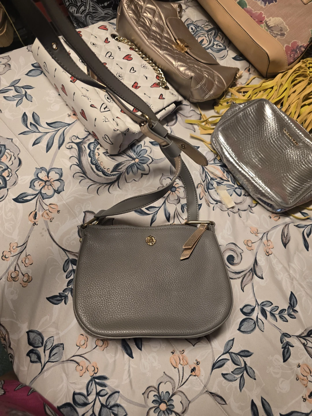 Ann klein Grey Pebbled Leather Crossbody Bag - photo 3
